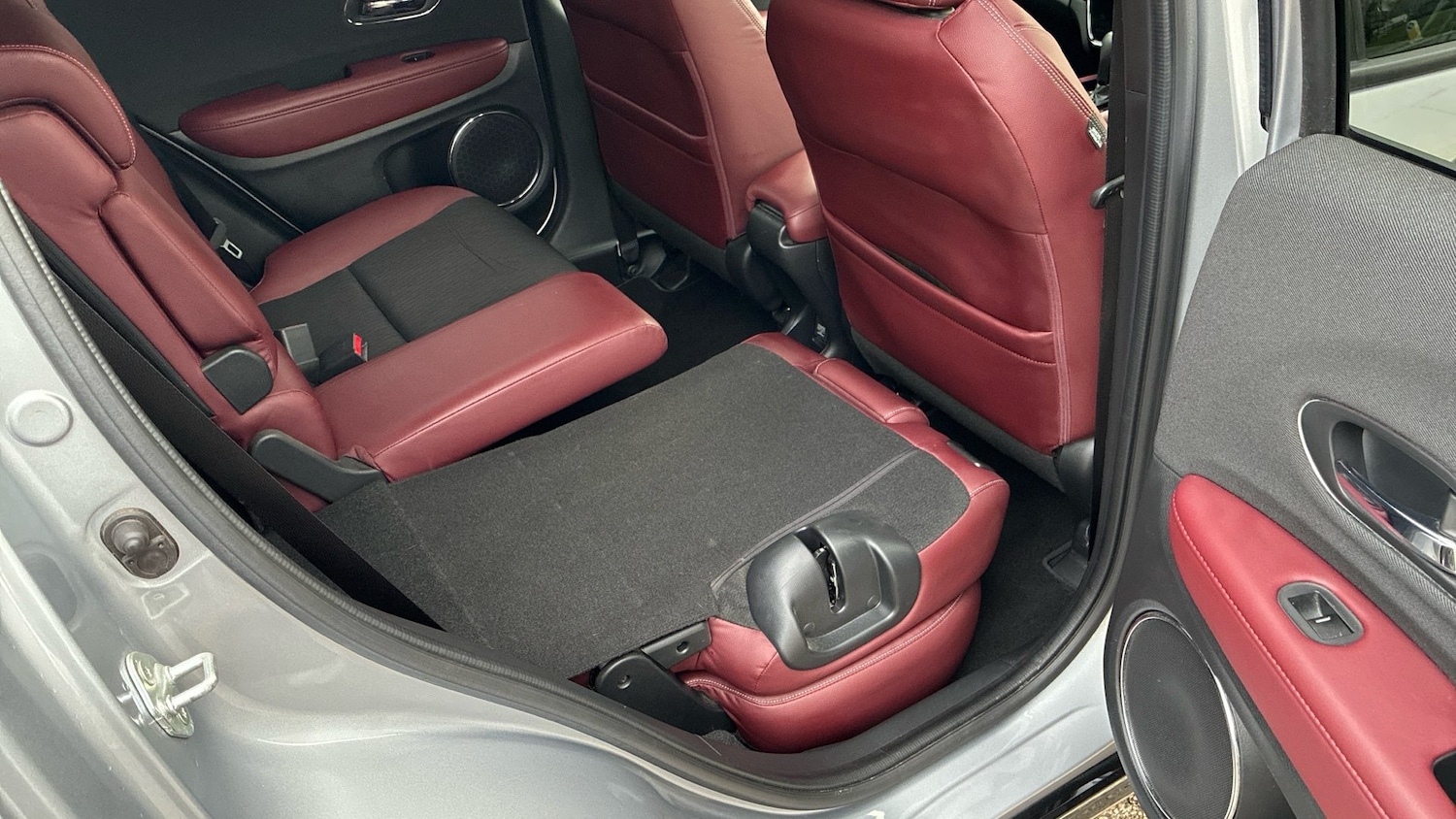 Used Honda HR-V 2020 for sale - 76526044: Photo 14