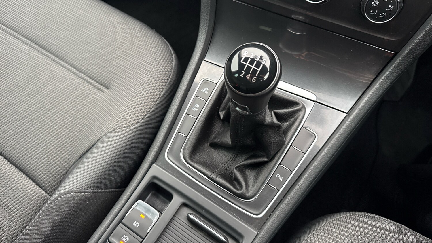 Used Volkswagen Golf 2020 for sale - 77406865: Photo 38