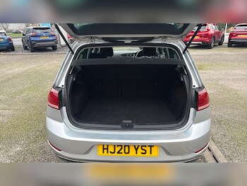 Used Volkswagen Golf 2020 for sale - 77406865: Photo