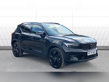 Used Volvo XC40 2025 for sale - 79614360: Photo