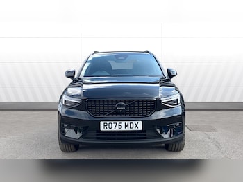 Used Volvo XC40 2025 for sale - 79614360: Photo