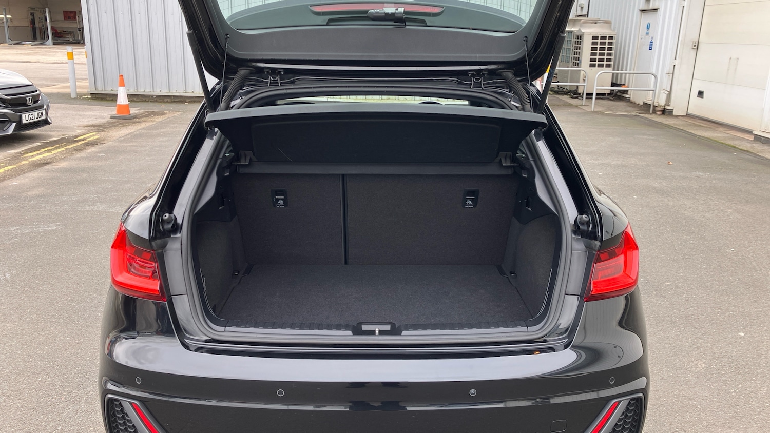 Used Audi A1 2020 for sale - 77640470: Photo 25