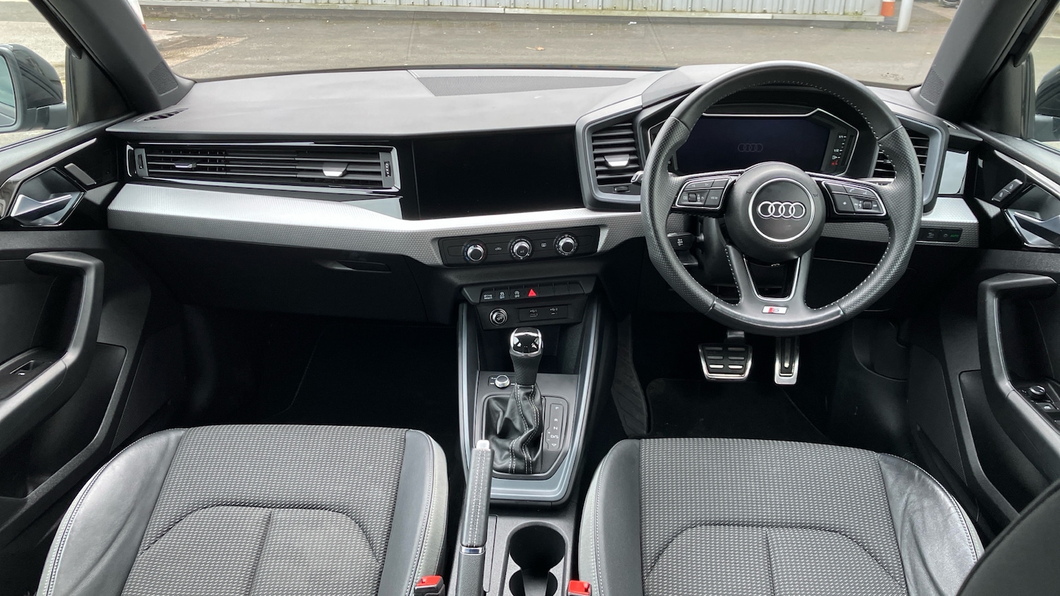 Used Audi A1 2020 for sale - 77640470: Photo 4