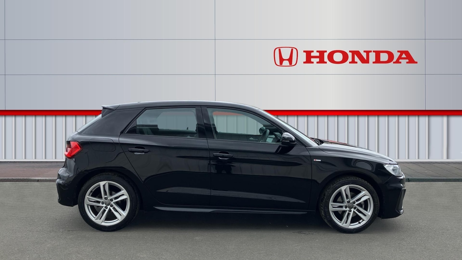 Used Audi A1 2020 for sale - 77640470: Photo 5