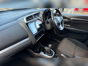 Used Honda Jazz 2016 for sale - 76653109: Photo