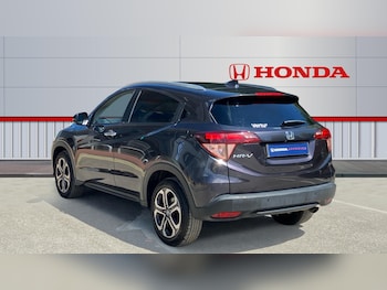 Used Honda HR-V 2018 for sale - 78926130: Photo