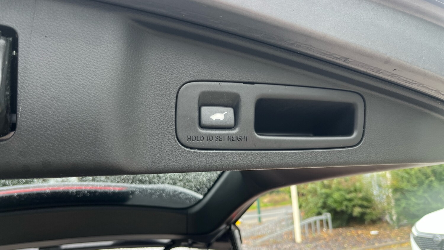 Used Honda CR-V 2018 for sale - 76143547: Photo 28