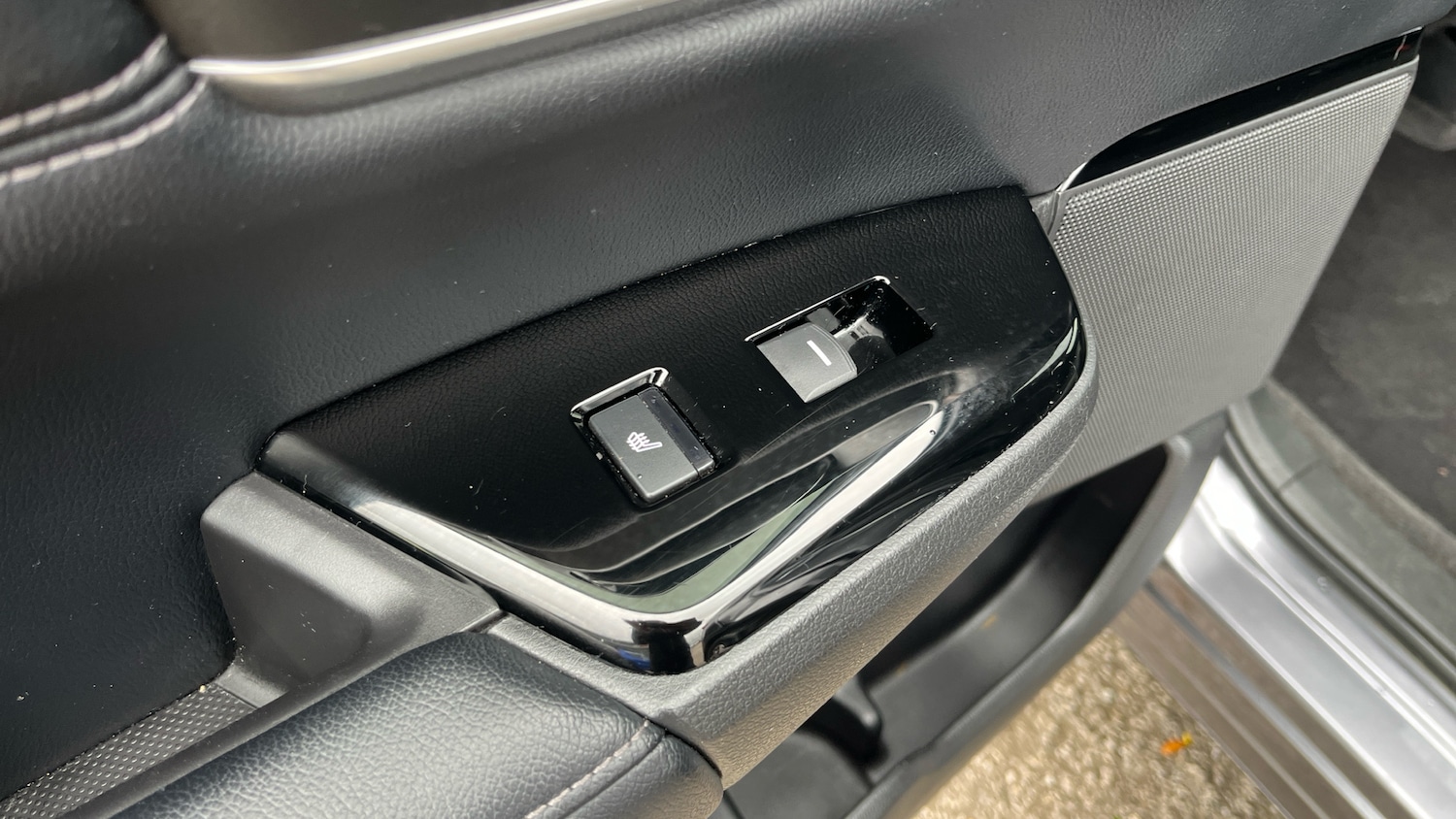 Used Honda CR-V 2018 for sale - 76143547: Photo 32