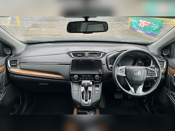 Used Honda CR-V 2018 for sale - 76143547: Photo 4