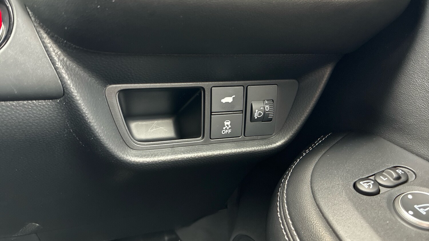 Used Honda ZR-V 2025 for sale - 77902919: Photo 32