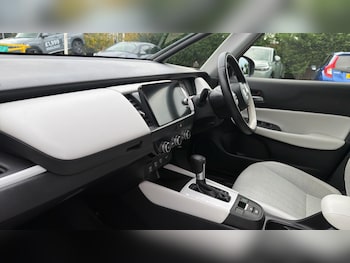 Used Honda Jazz 2020 for sale - 76470912: Photo