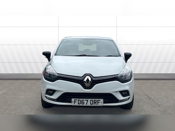 Used Renault Clio 2018 for sale - 79045350: Photo
