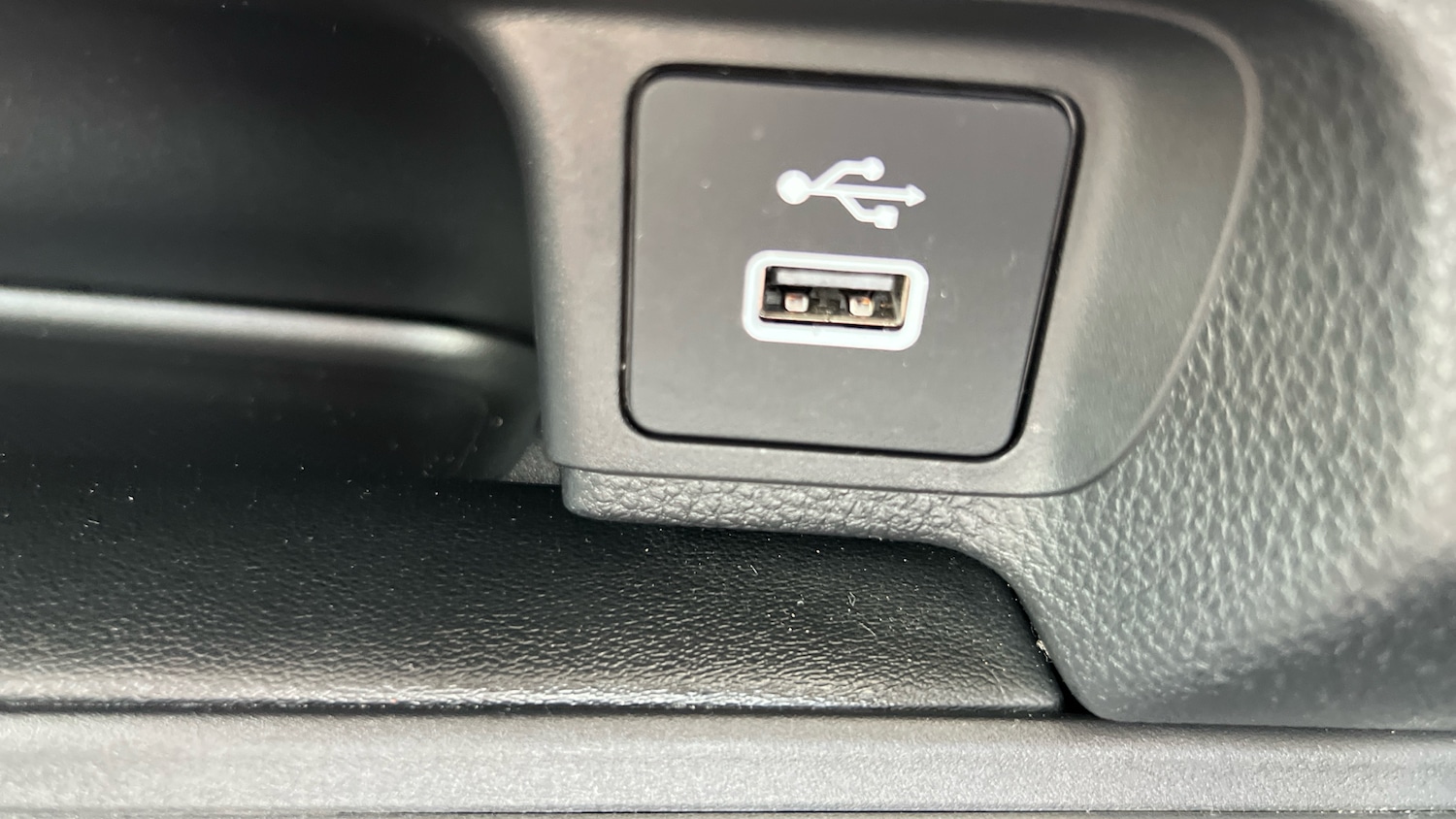 Used Honda HR-V 2024 for sale - 76106940: Photo 30
