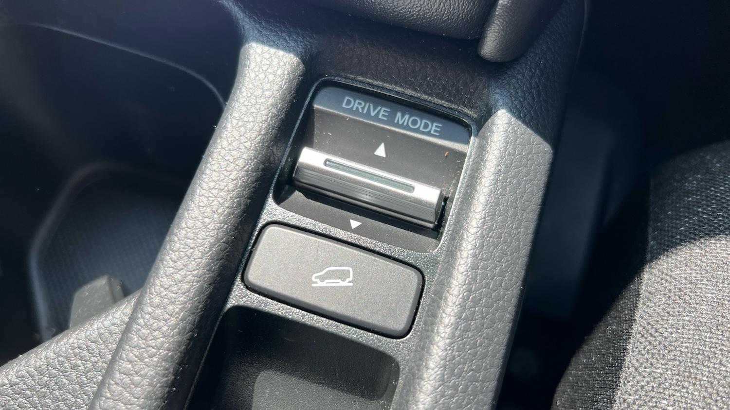 Used Honda HR-V 2024 for sale - 76106940: Photo 32
