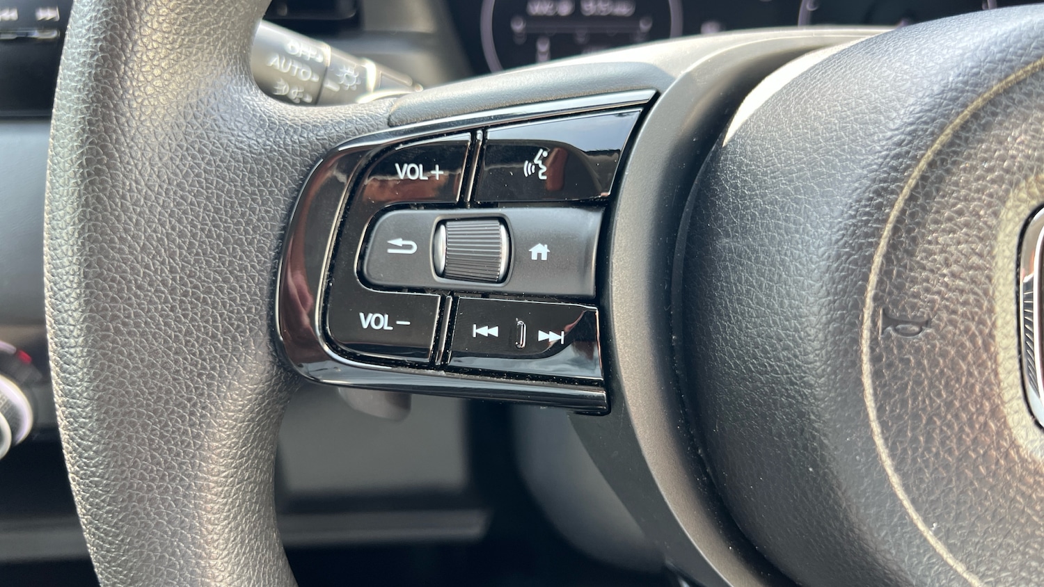 Used Honda HR-V 2024 for sale - 76106940: Photo 34