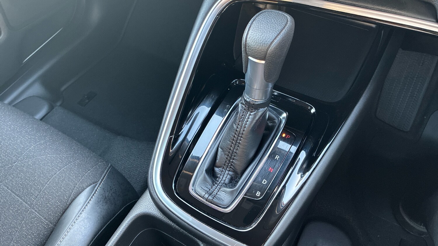 Used Honda HR-V 2022 for sale - 76159910: Photo 30