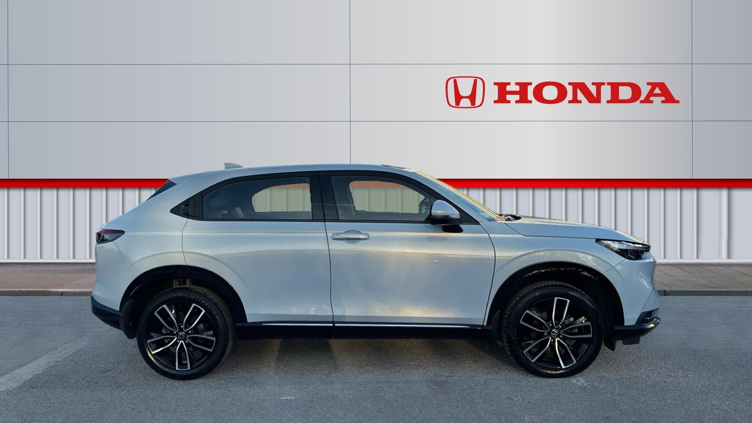 Used Honda HR-V 2022 for sale - 76159910: Photo 5