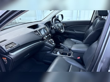 Used Honda CR-V 2018 for sale - 76531334: Photo