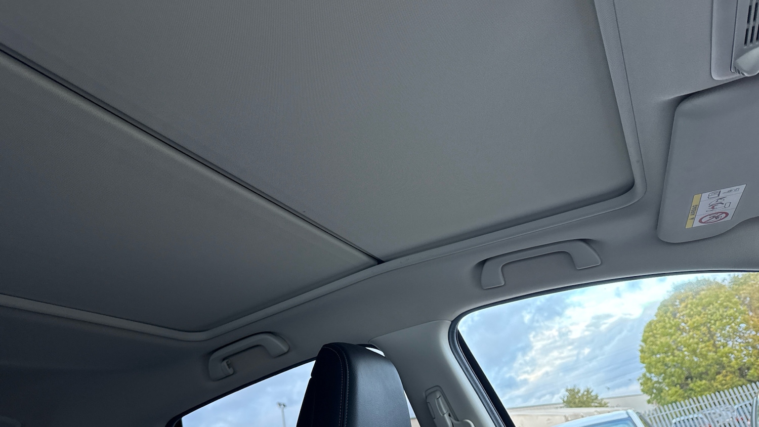 Used Honda CR-V 2018 for sale - 76531334: Photo 37