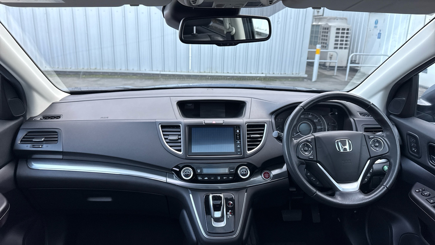 Used Honda CR-V 2018 for sale - 76531334: Photo 4