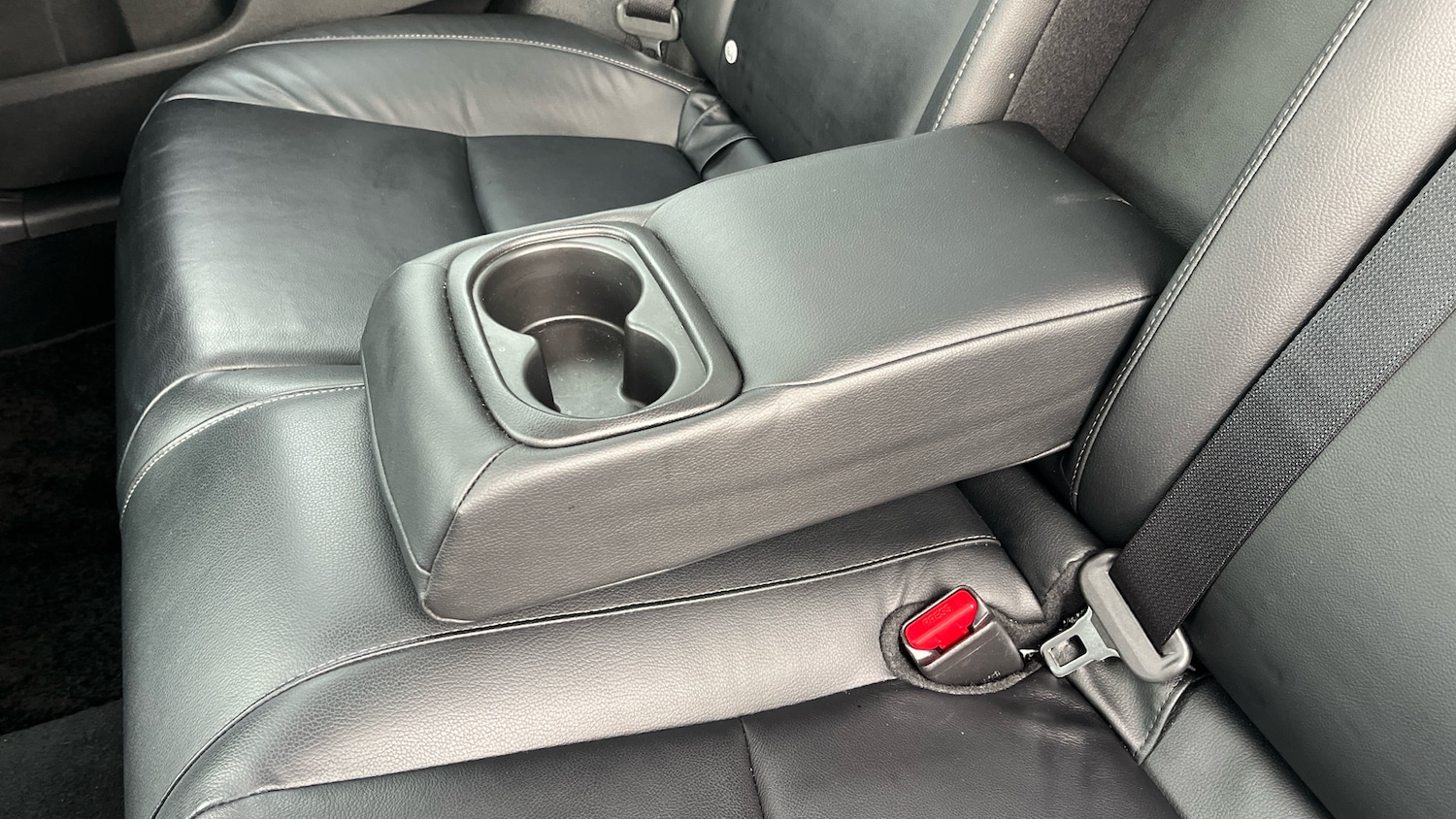 Used Honda Civic 2018 for sale - 76640788: Photo 30