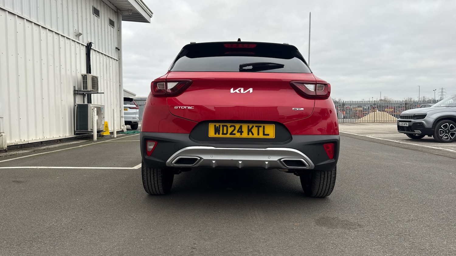 Used Kia Stonic 2024 for sale - 77087271: Photo 23