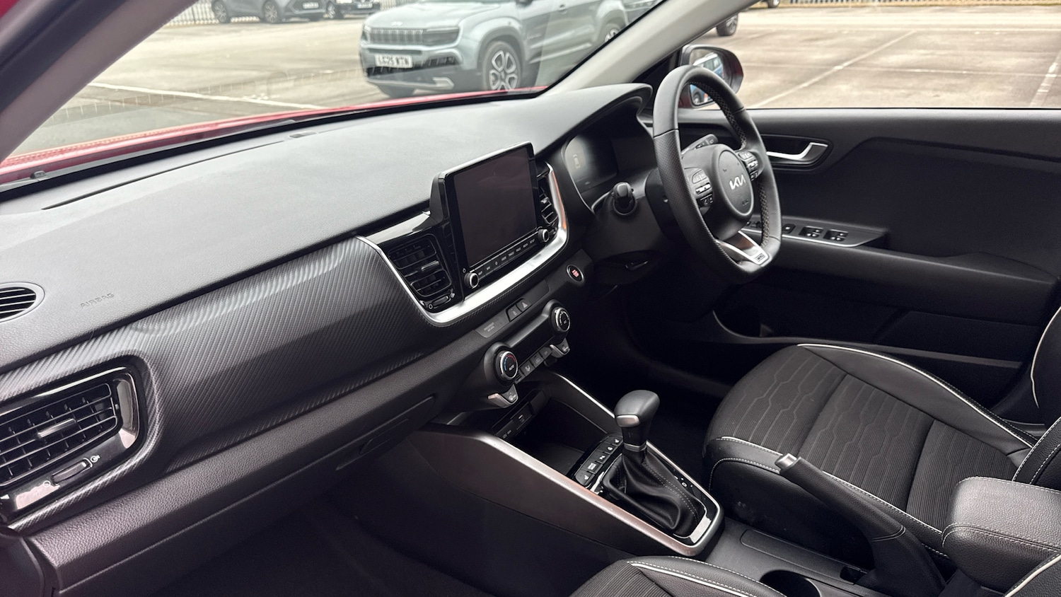 Used Kia Stonic 2024 for sale - 77087271: Photo 9