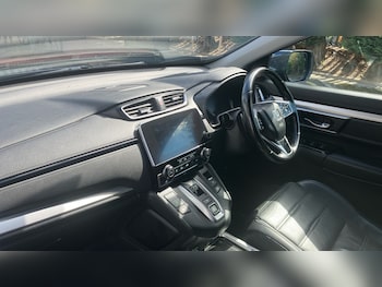 Used Honda CR-V 2021 for sale - 78106174: Photo