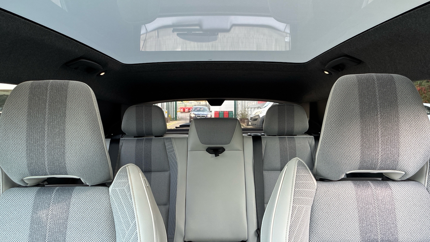 Used Renault Scenic E-Tech 2025 for sale - 76881456: Photo 15