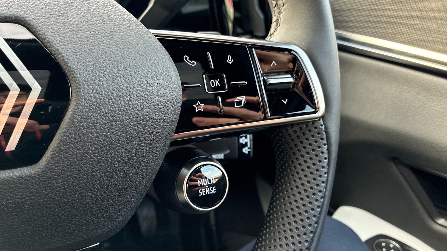 Used Renault Scenic E-Tech 2025 for sale - 76881456: Photo 33