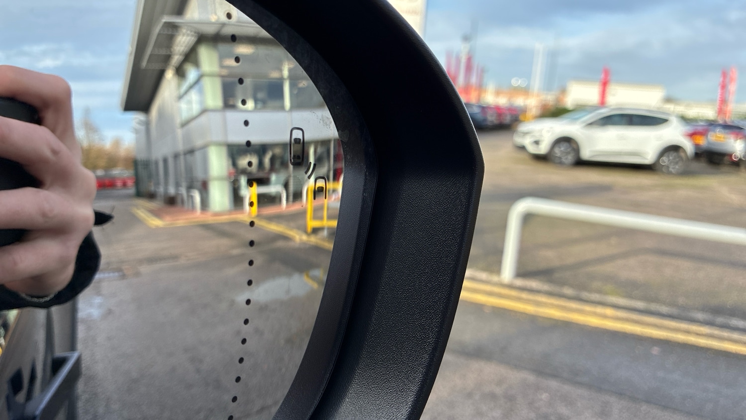 Used Renault Scenic E-Tech 2025 for sale - 76881456: Photo 38