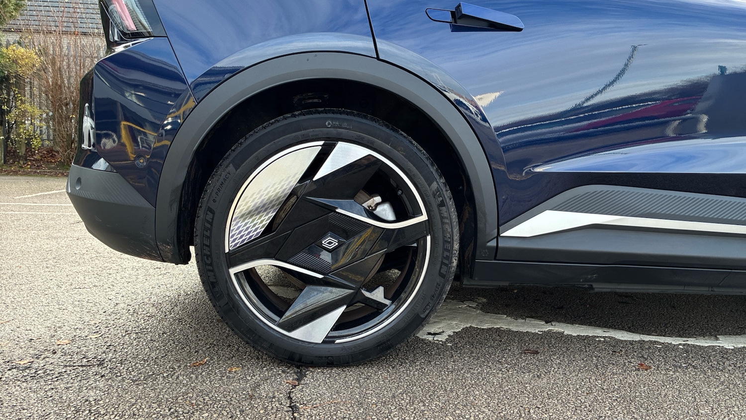 Used Renault Scenic E-Tech 2025 for sale - 76881456: Photo 7