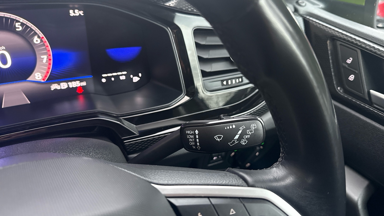 Used Volkswagen Taigo 2023 for sale - 77567617: Photo 29