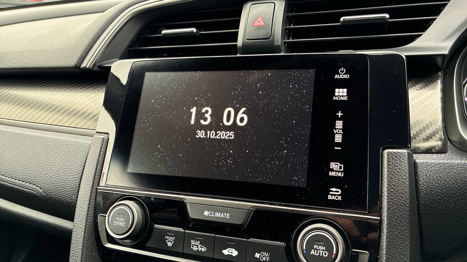 Used Honda Civic 2018 for sale - 76638536: Photo 27