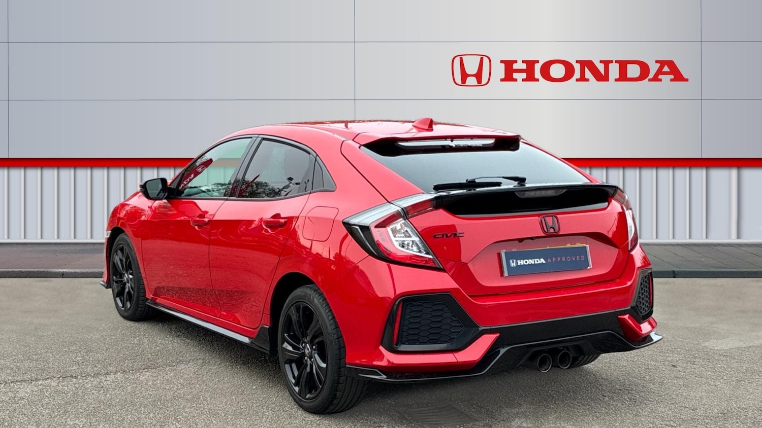 Used Honda Civic 2018 for sale - 76638536: Photo 3