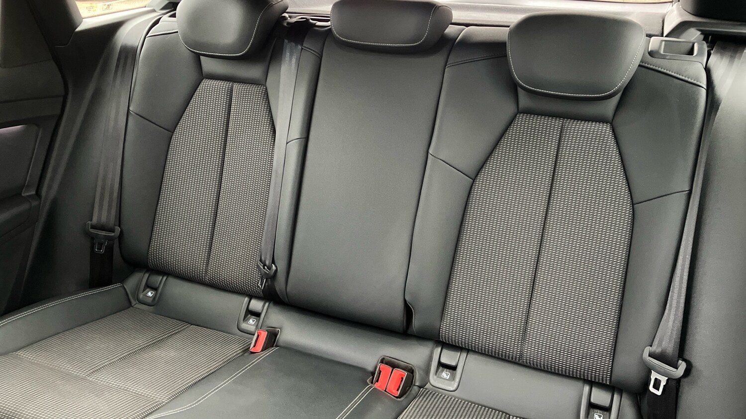 Used Audi Q4 e-tron 2023 for sale - 77946028: Photo 8