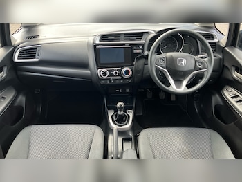 Used Honda Jazz 2019 for sale - 79357421: Photo