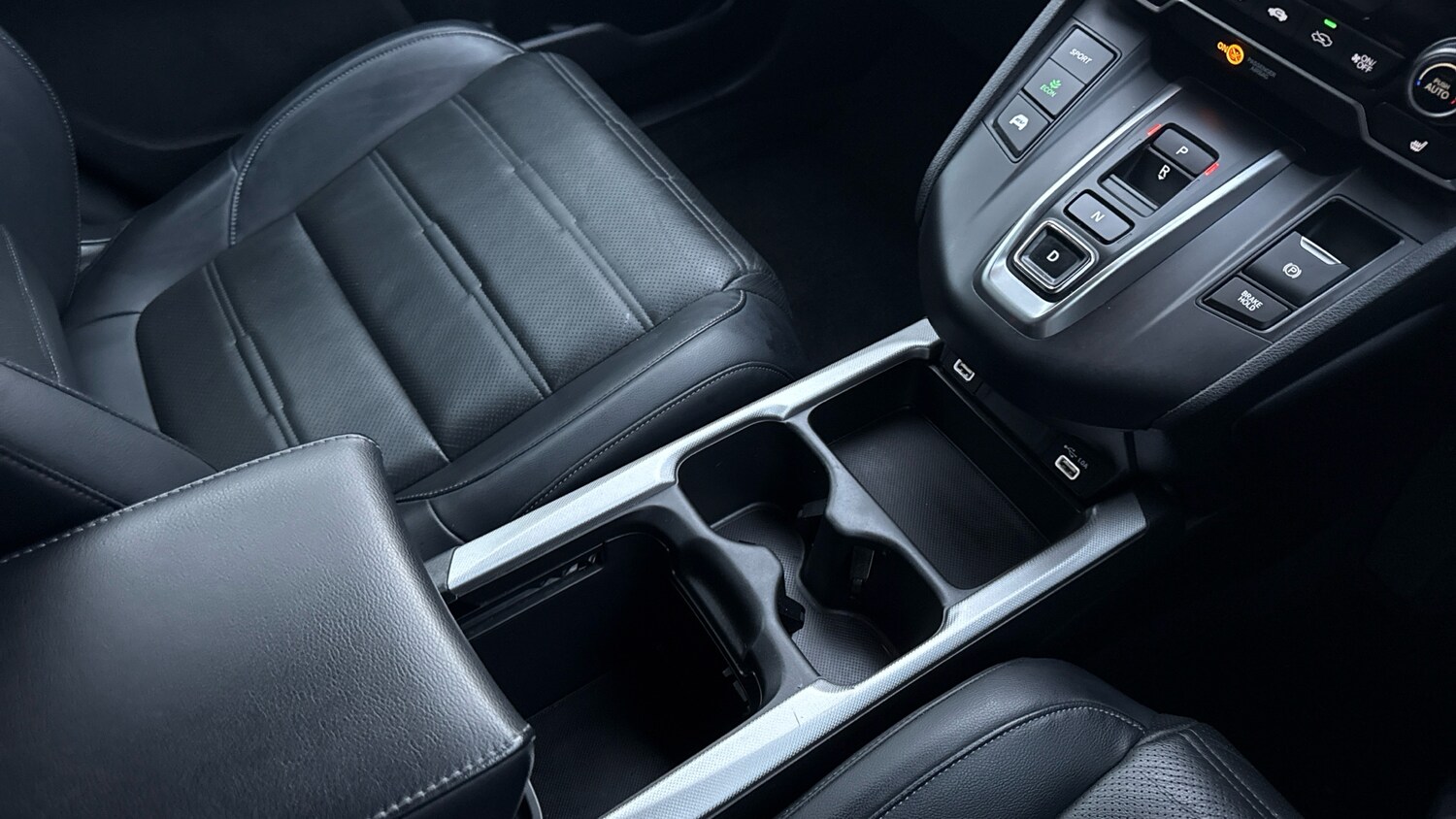 Used Honda CR-V 2021 for sale - 76451789: Photo 29