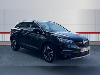 2018 (68) - 1.2 Turbo Sport Nav 5dr Petrol Hatchback