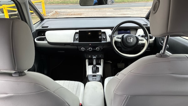 Used Honda Jazz 2022 for sale - 76320004: Photo 4