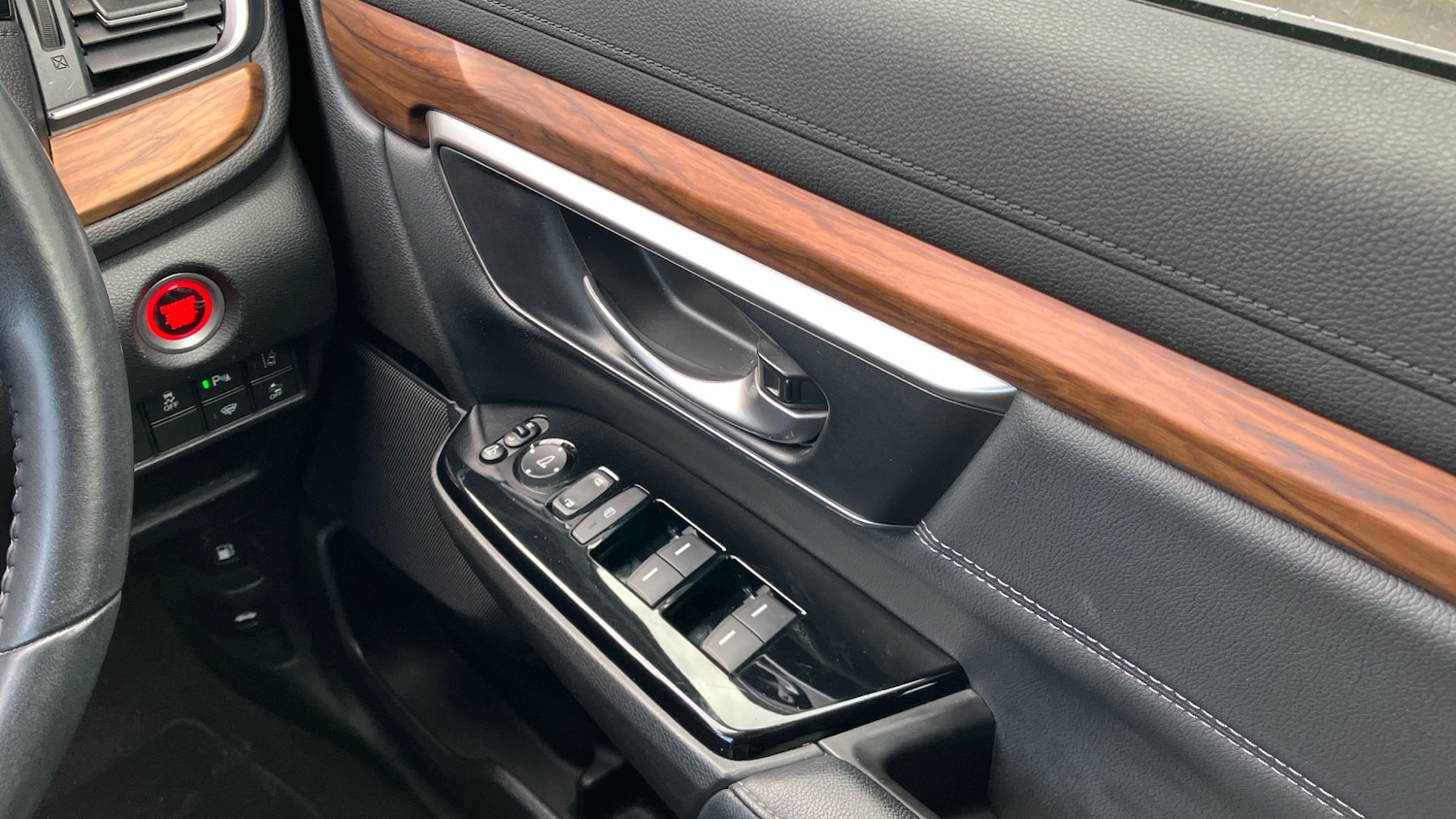 Used Honda CR-V 2021 for sale - 76504896: Photo 24