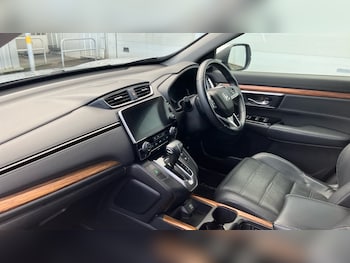 Used Honda CR-V 2021 for sale - 76504896: Photo