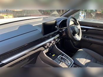 Used Honda CR-V 2025 for sale - 78340220: Photo