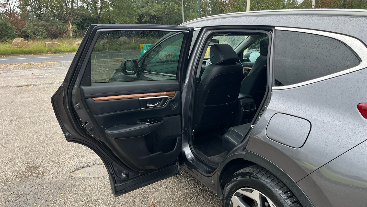 Used Honda CR-V 2018 for sale - 76858651: Photo 33