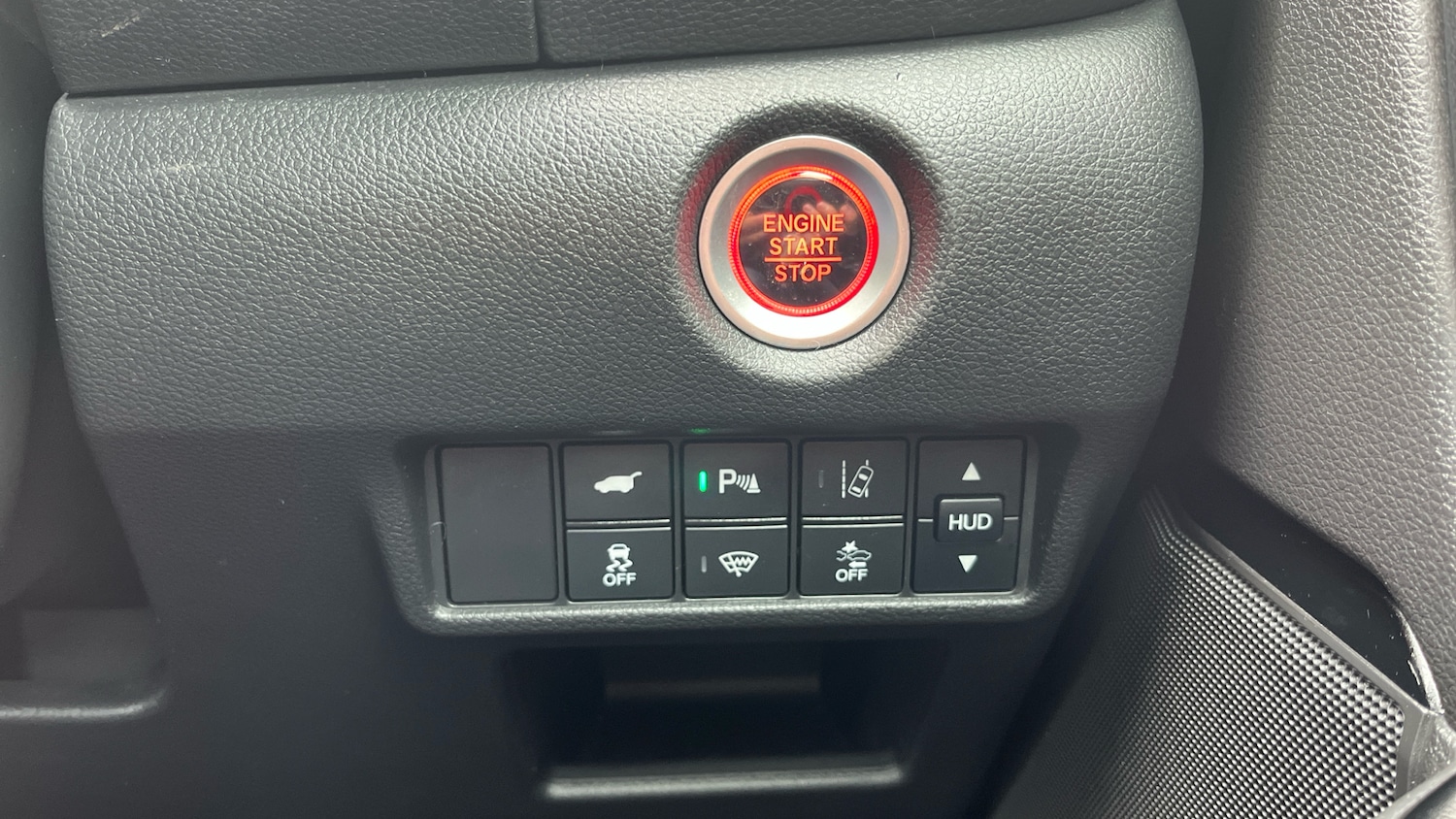 Used Honda CR-V 2018 for sale - 76858651: Photo 38