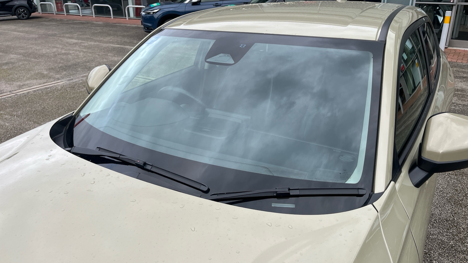 Used Honda HR-V 2023 for sale - 76131132: Photo 17