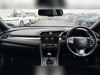 Used Honda Civic 2017 for sale - 76355436: Photo