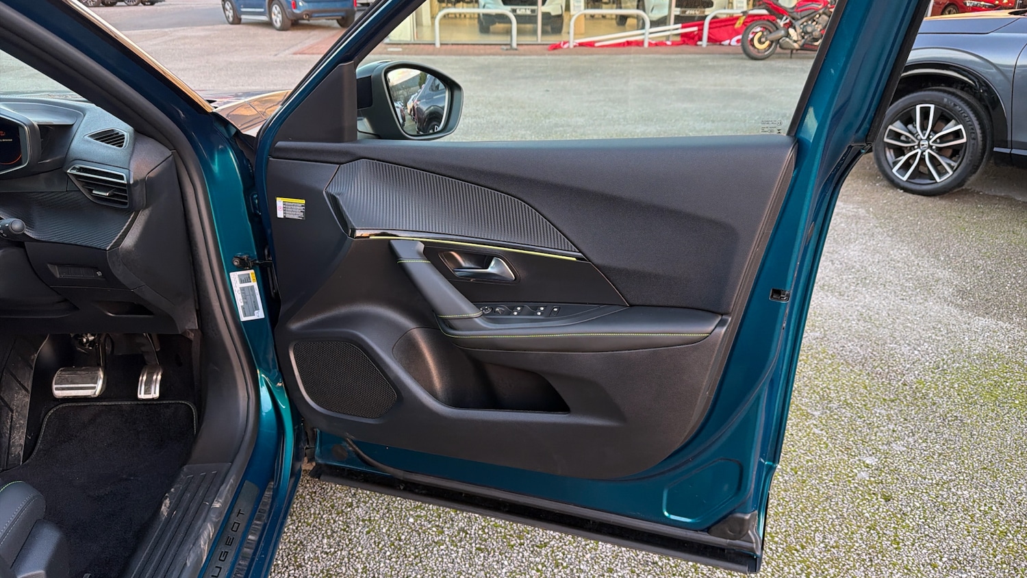 Used Peugeot 2008 2025 for sale - 76905952: Photo 23