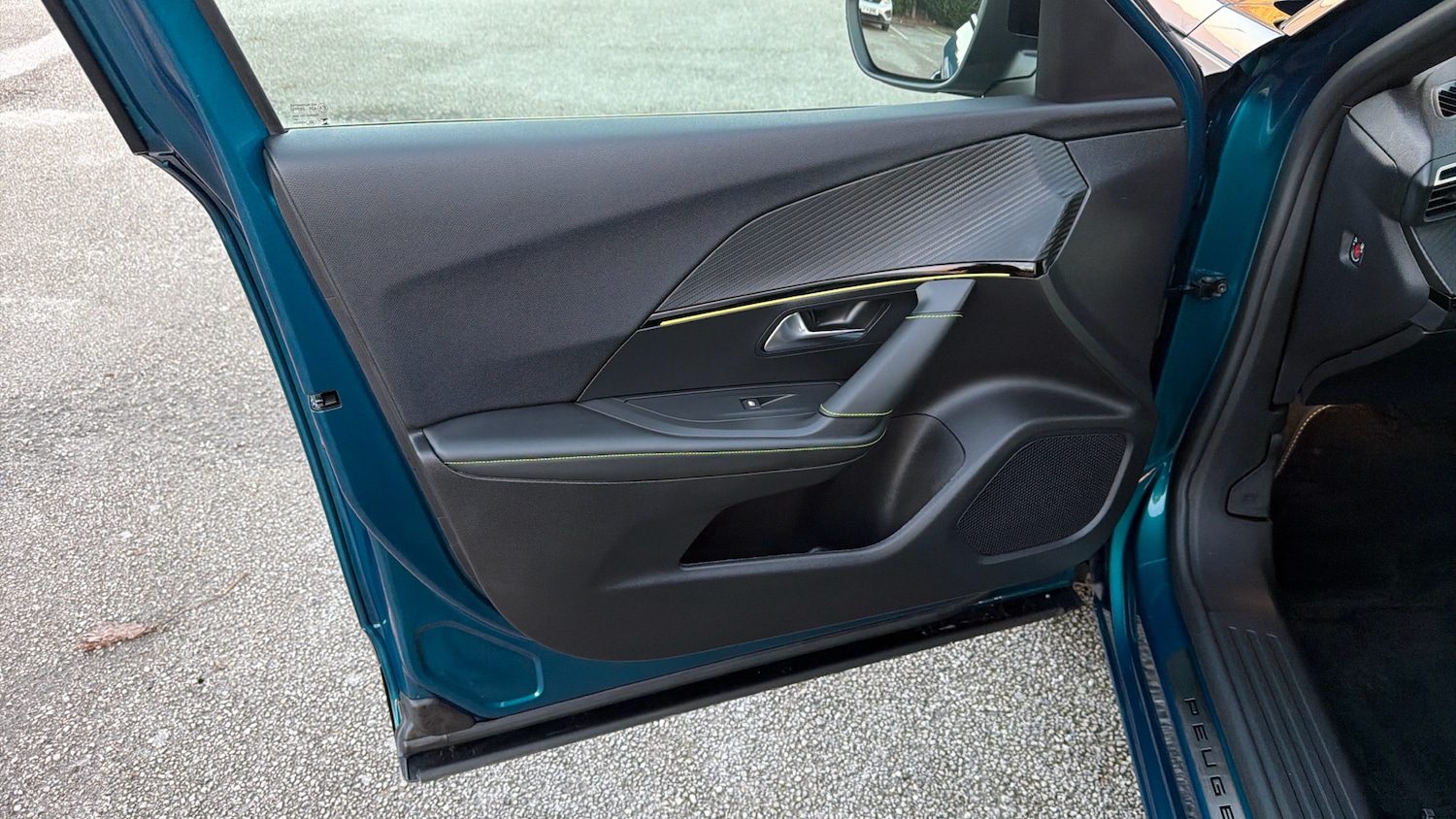 Used Peugeot 2008 2025 for sale - 76905952: Photo 30