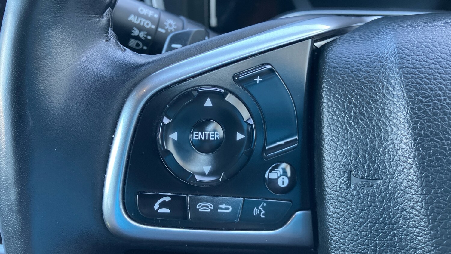 Used Honda CR-V 2022 for sale - 77946030: Photo 14